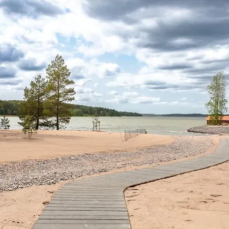 Saunamaeki B - Beachfront Salo