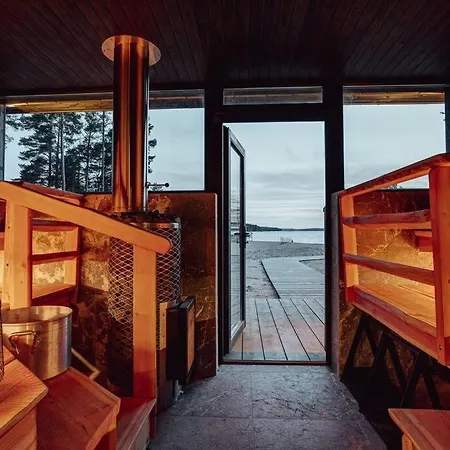 Saunamaeki B - Beachfront