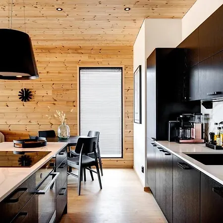 Saunamaeki B - Beachfront *