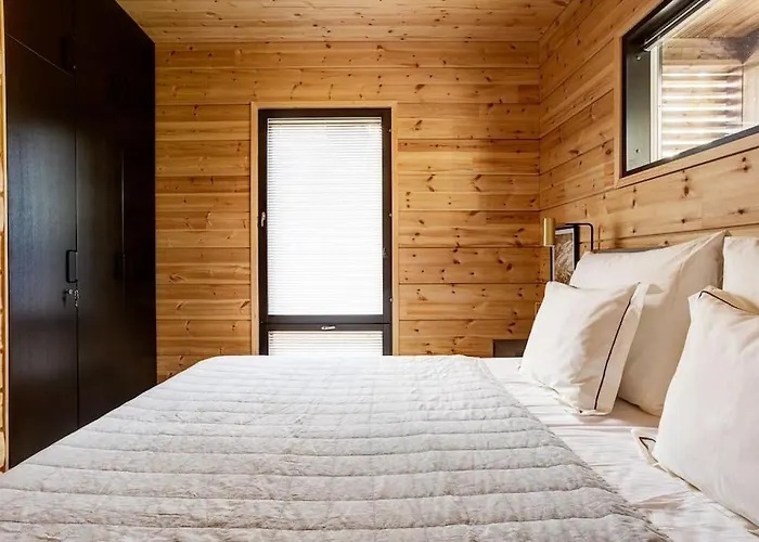 Saunamaeki B - Beachfront