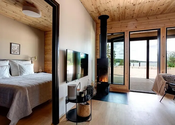 Saunamaeki B - Beachfront